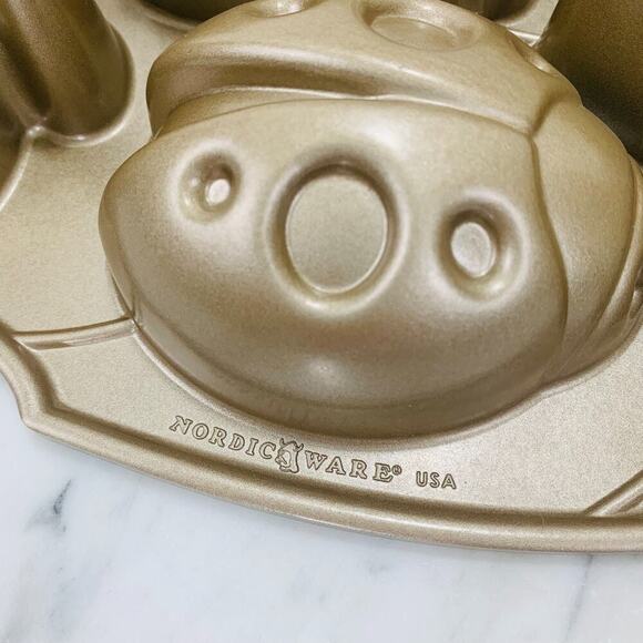 WILLIAMS-SONOMA Nordic Ware Backyard Cakelet Pan 5 Cups Gold Baking Mold USA NWT - Picture 8 of 10